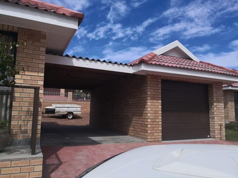 3 Bedroom Property for Sale in Hersham Western Cape